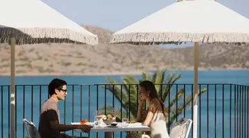 DOMES AULUS ELOUNDA CURIO COLLECTION BY HILTON