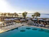 Domes Aulus Zante, Autograph Collection