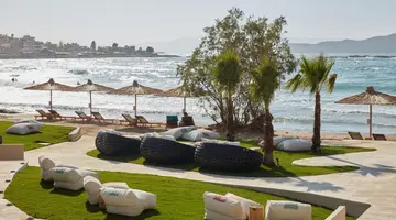 DOMES NORUZ CHANIA AUTOGRAPH COLLECTION