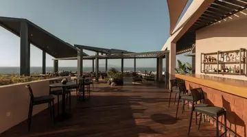 DOMES NOVOS SANTORINI, AUTOGRAPH COLLECTION