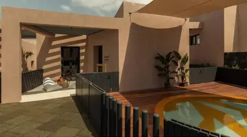 Domes Novos Santorini Autograph Collection