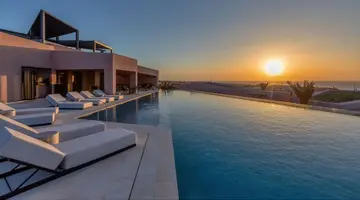 Domes Novos Santorini Autograph Collection