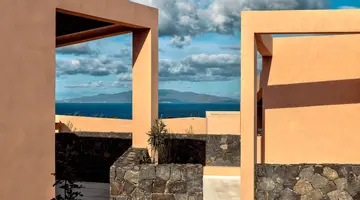 Domes Novos Santorini, Autograph Collection