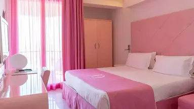 Domina Zagarella