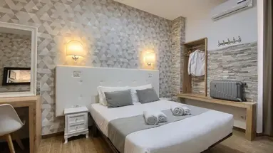 Domus Pietro Inn