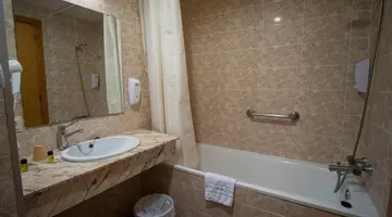 Don Juan Tossa Hotel