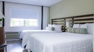 Dorchester Miami Beach Hotel & Suites