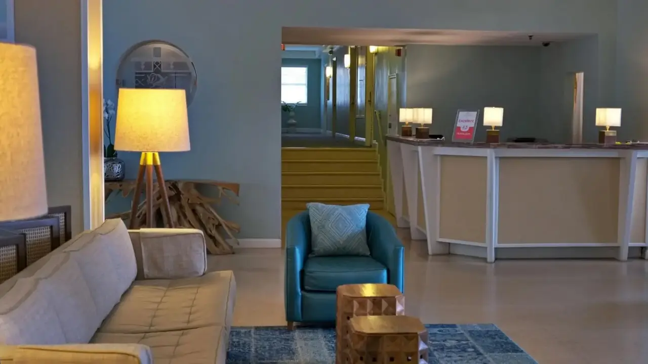 Dorchester Miami Beach Hotel & Suites