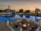 DORE HOTEL