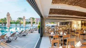 DORE HOTEL