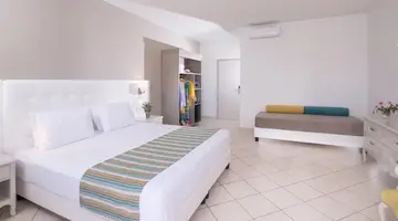 DORE HOTEL