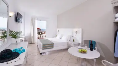 DORE HOTEL