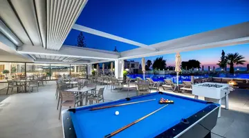 DORE HOTEL