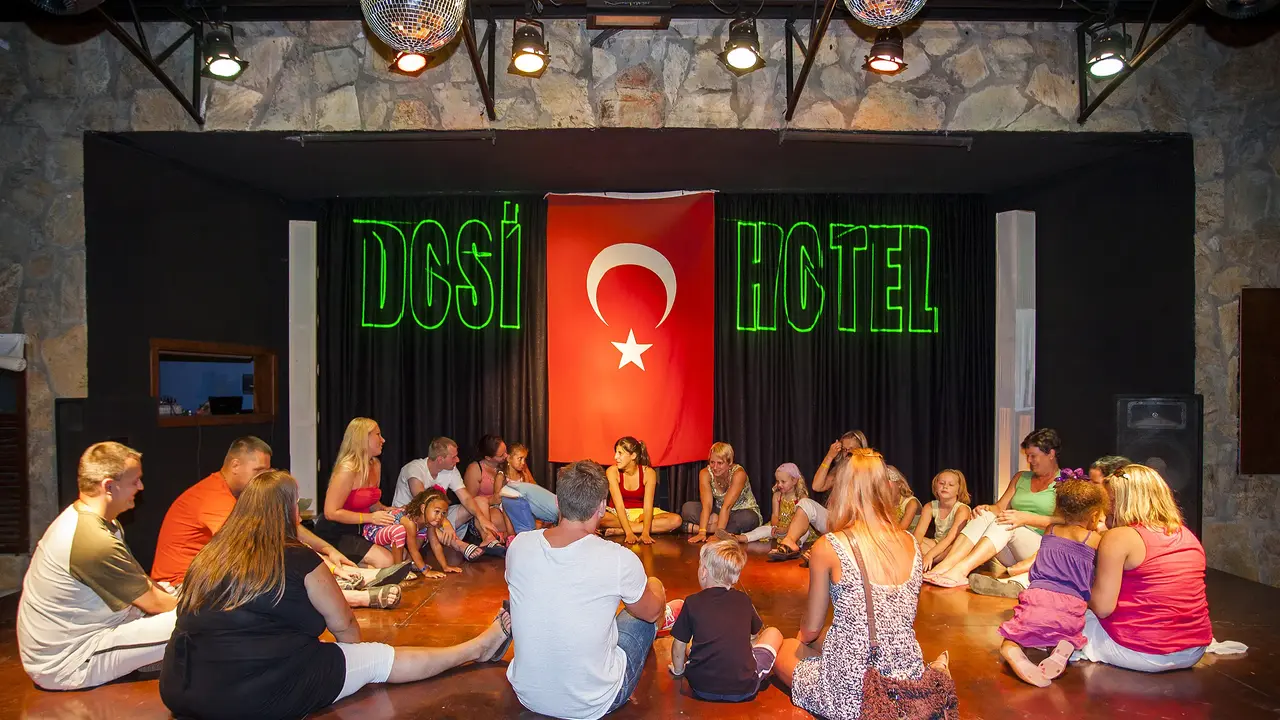 DOSI HOTEL