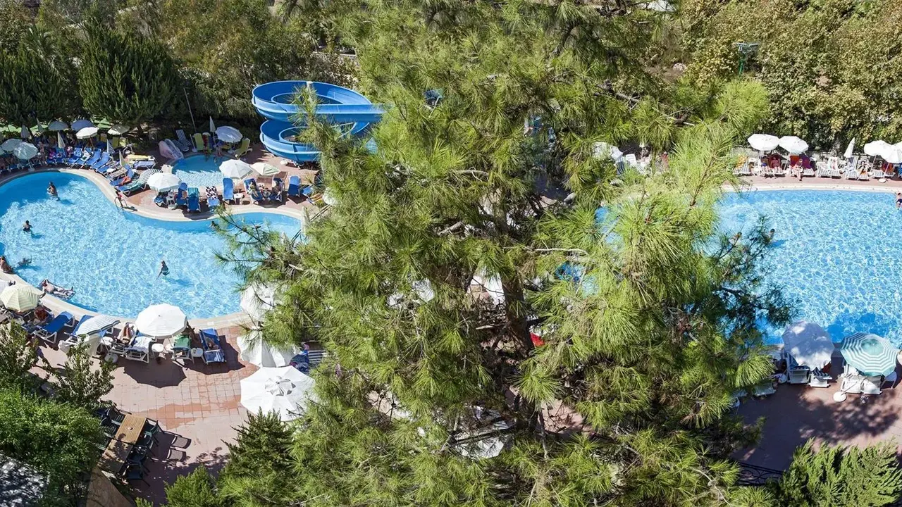 Dosi Hotel
