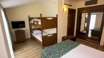 Dosi Hotel
