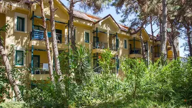 Dosi Hotel