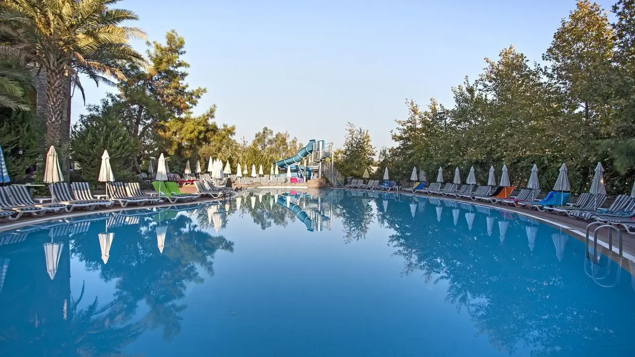 Dosi Hotel