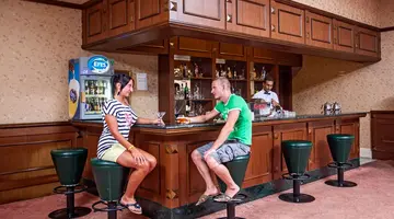 DOSI HOTEL