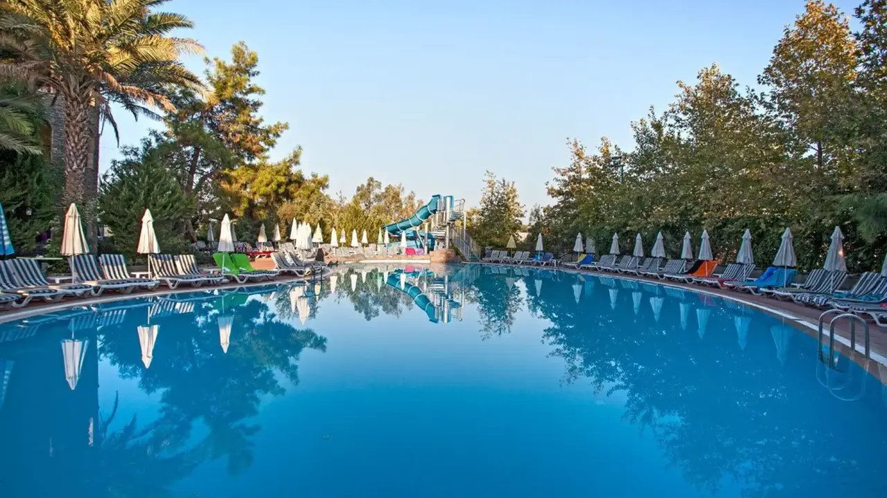DOSI HOTEL