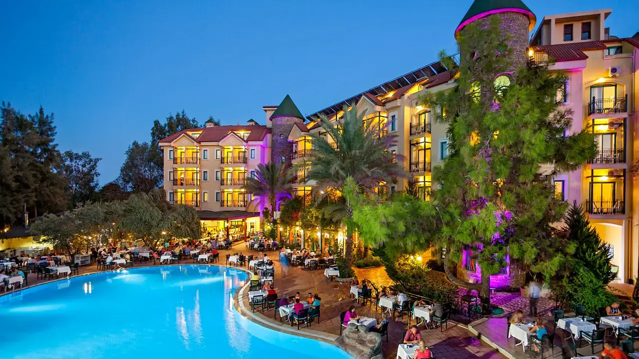DOSI HOTEL
