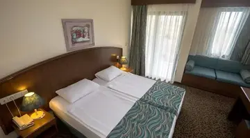 Dosi Hotel