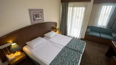 Dosi Hotel