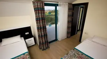 Dosi Hotel