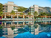 Dosinia Luxury Resort