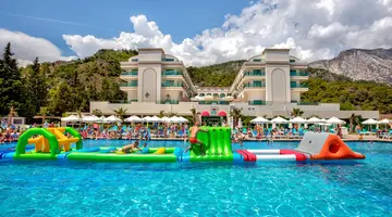 Dosinia Luxury Resort