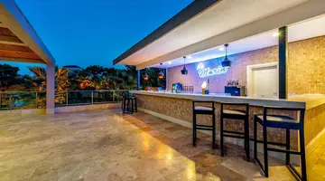 Dosinia Luxury Resort