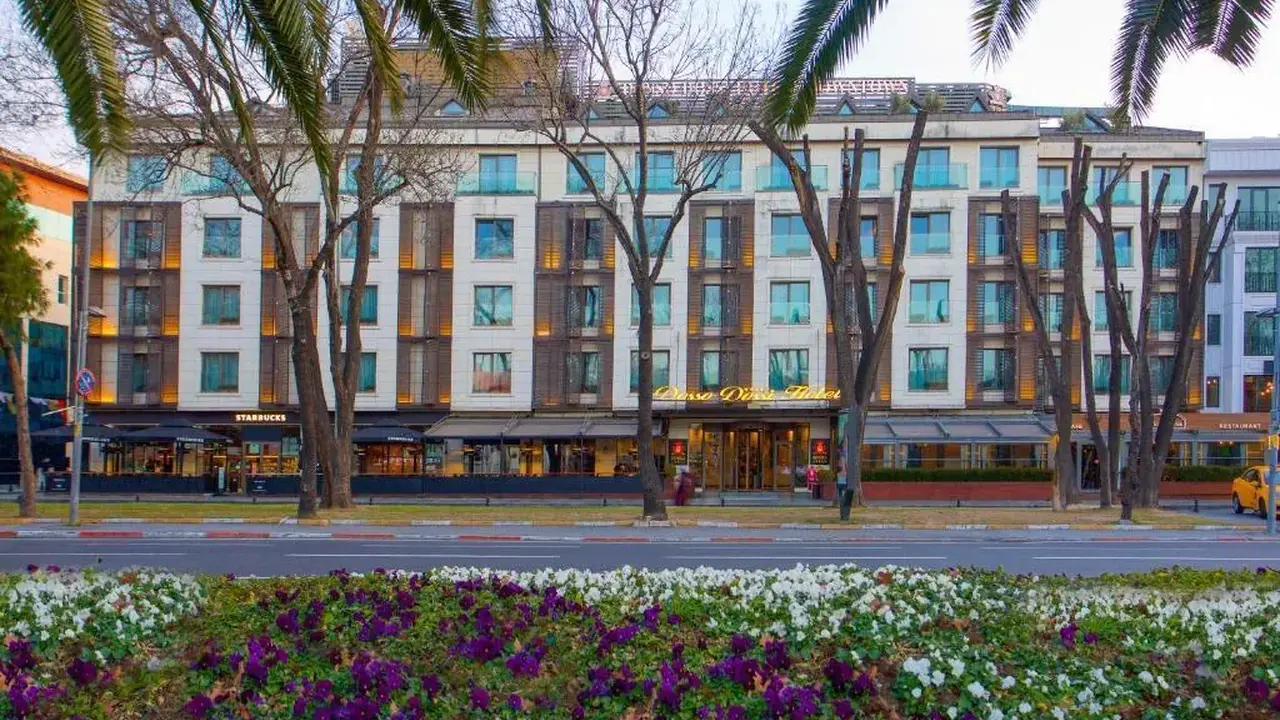 DOSSO DOSSI HOTELS DOWNTOWN & SPA