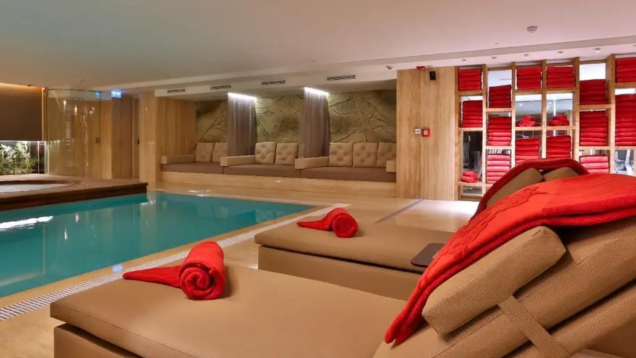 DOSSO DOSSI HOTELS DOWNTOWN & SPA