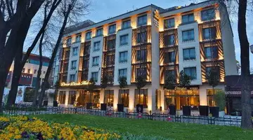 Dosso Dossi Hotels Downtown