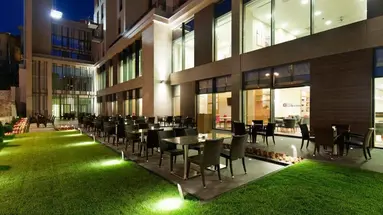 DOSSO DOSSI HOTELS GOLDEN HORN