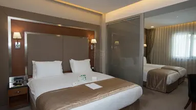 Dosso Dossi Hotels Old City