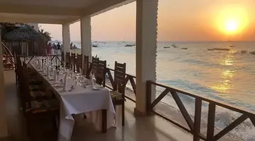 Double A Nungwi Beach Hotel