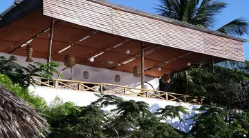 Double A Nungwi Beach Hotel