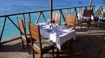 Double A Nungwi Beach Hotel