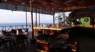 Double A Nungwi Beach Hotel