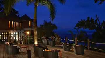 Double Tree by Hilton Allamanda Resort & Spa