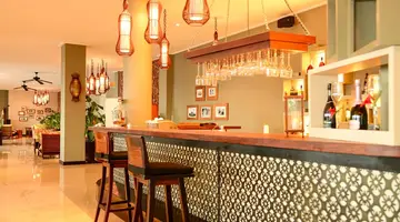 Double Tree By Hilton Seychelles - Allamanda Hotel Resort & Spa