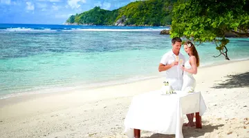 Double Tree By Hilton Seychelles - Allamanda Hotel Resort & Spa