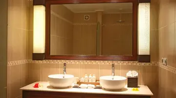 DOUBLE TREE BY HILTON SEYCHELLES ALLAMANDA RESORT & SPA