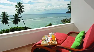 DOUBLE TREE BY HILTON SEYCHELLES ALLAMANDA RESORT & SPA