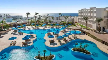 Double Tree By Hilton Sharks Bay Beach S