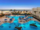 Double Tree By Hilton Sharks Bay Beach S