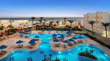 Double Tree By Hilton Sharks Bay Beach S