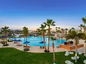 Double Tree By Hilton Sharks Bay Mountai