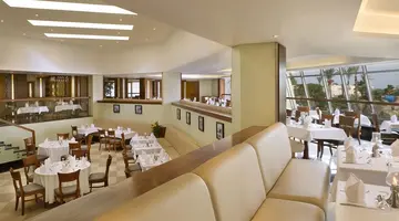 Double Tree By Hilton Sharks Bay Mountai